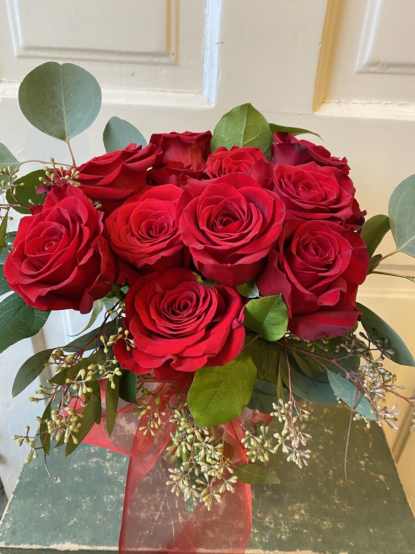 Lush and Low Dozen Roses