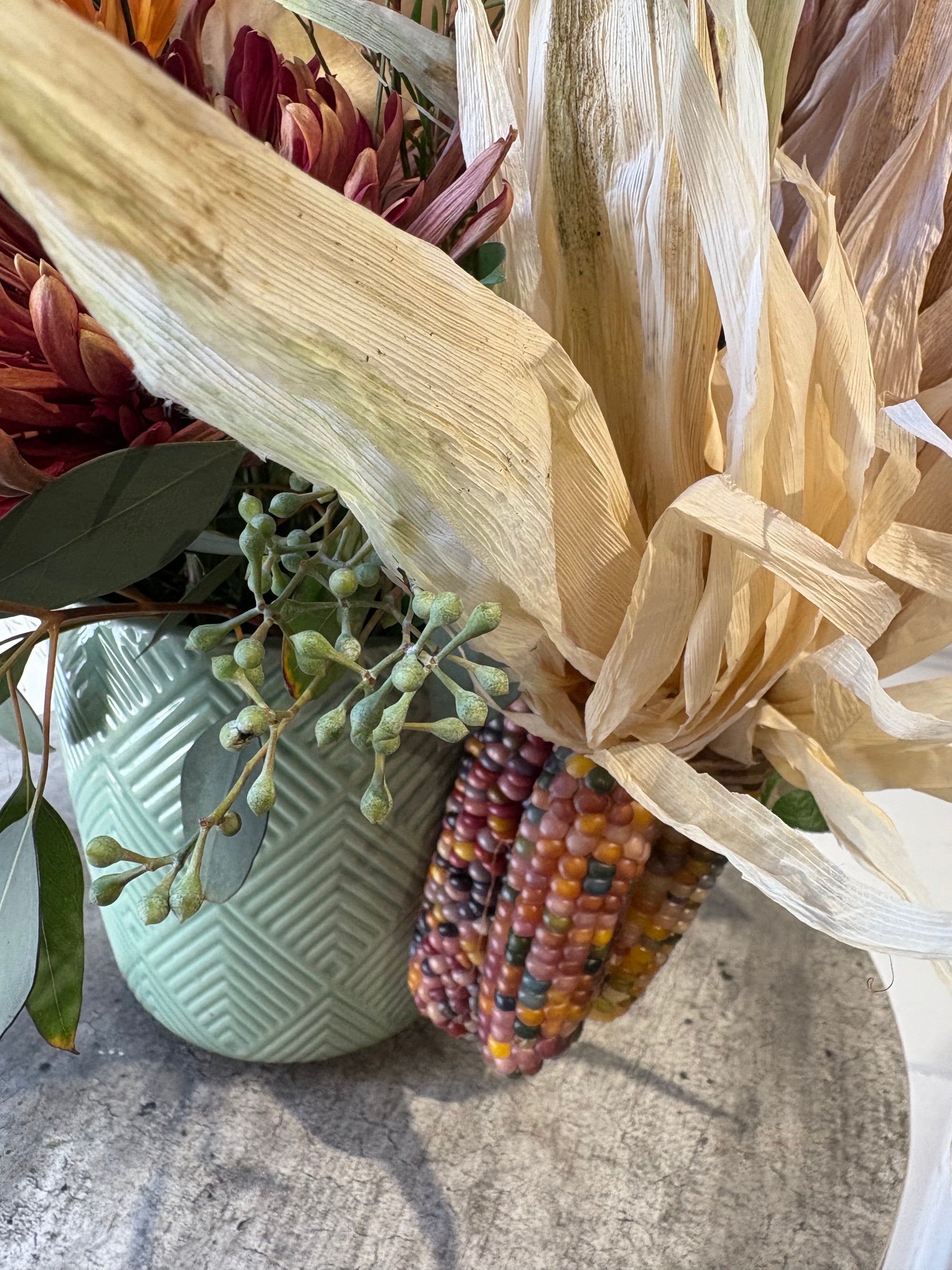 corn bundle centerpiece