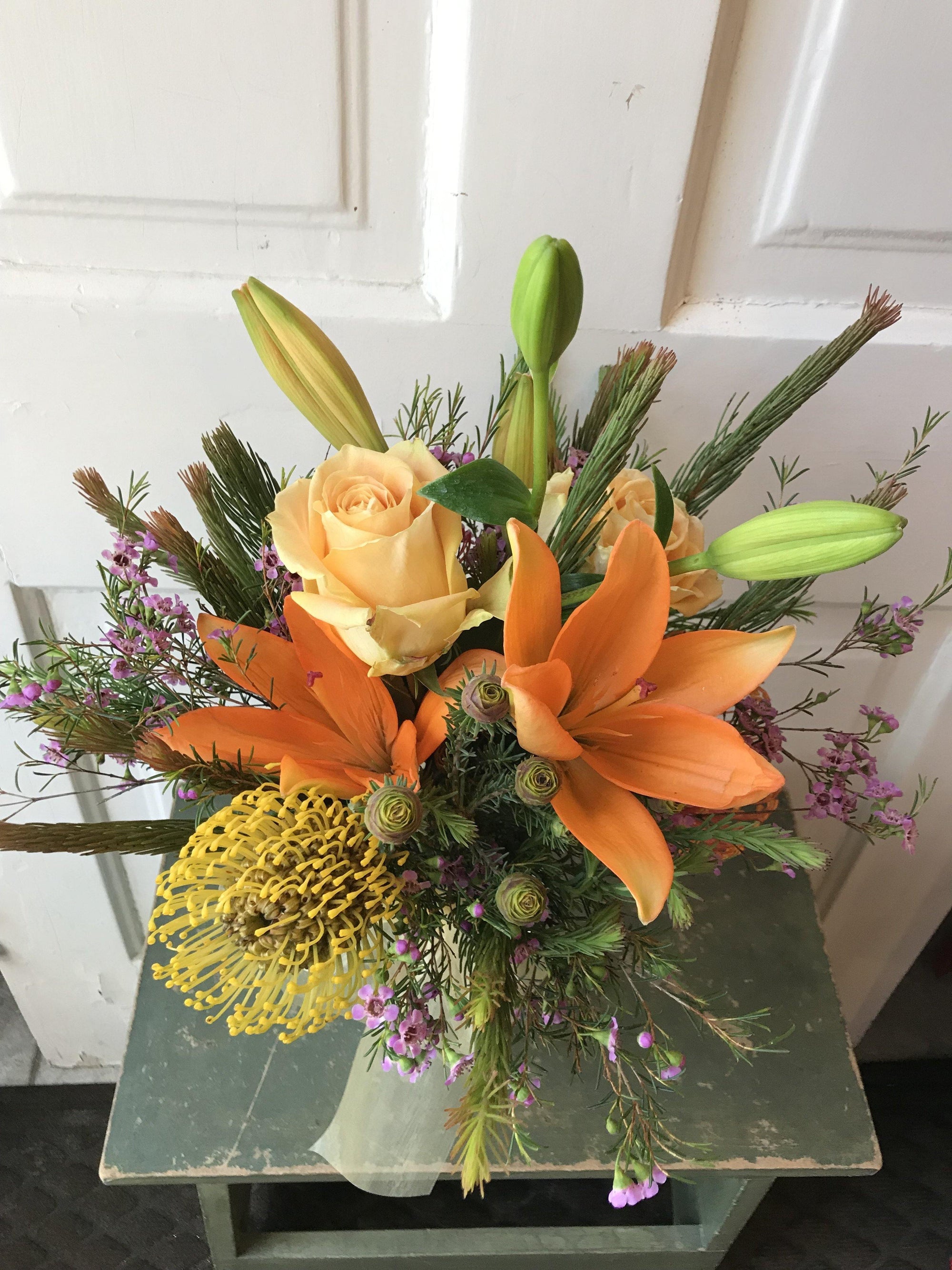 designer’s choice sunshine and lilies